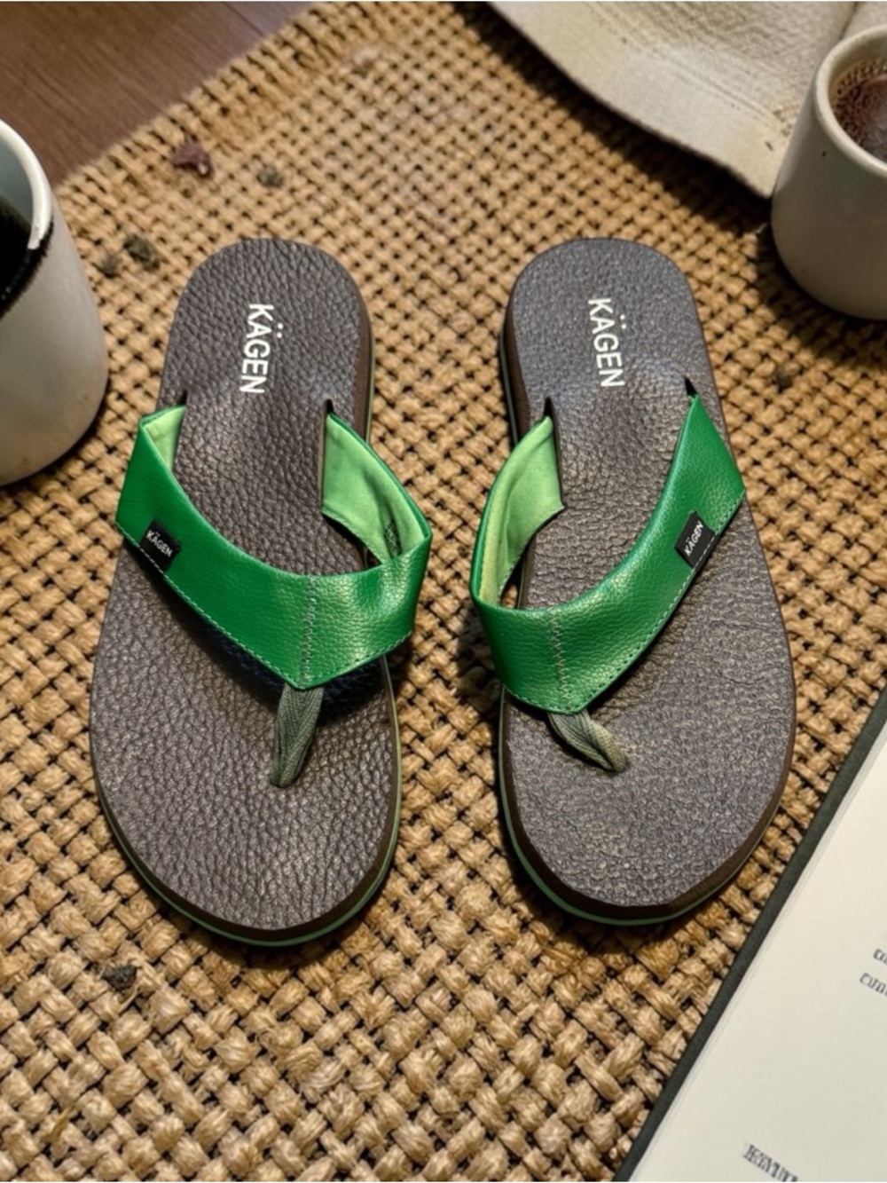 Kagen Flip Flops SZ 9
